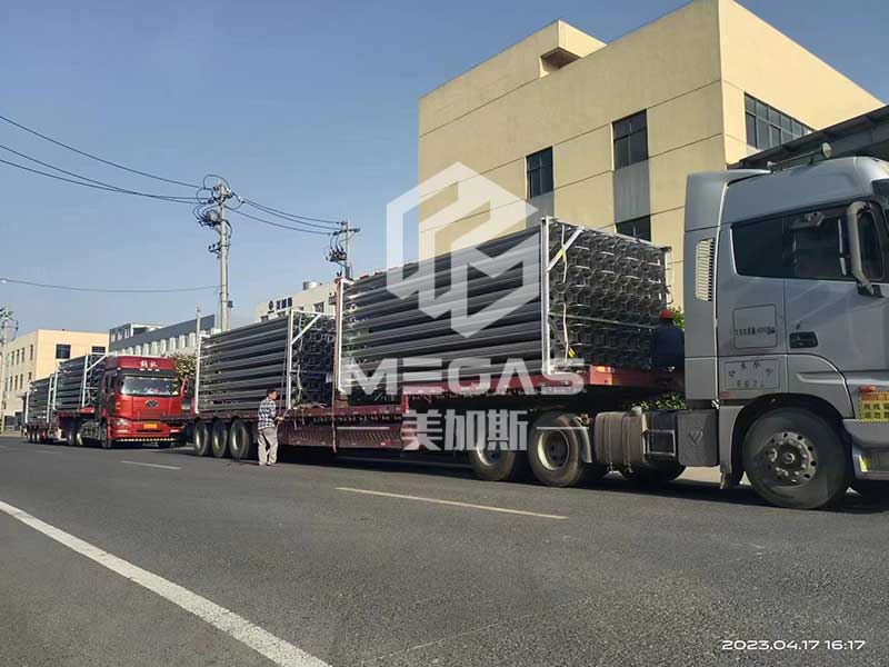 氣化器-國防軍工項(xiàng)目-3000方高壓氣化器4臺(tái).jpg
